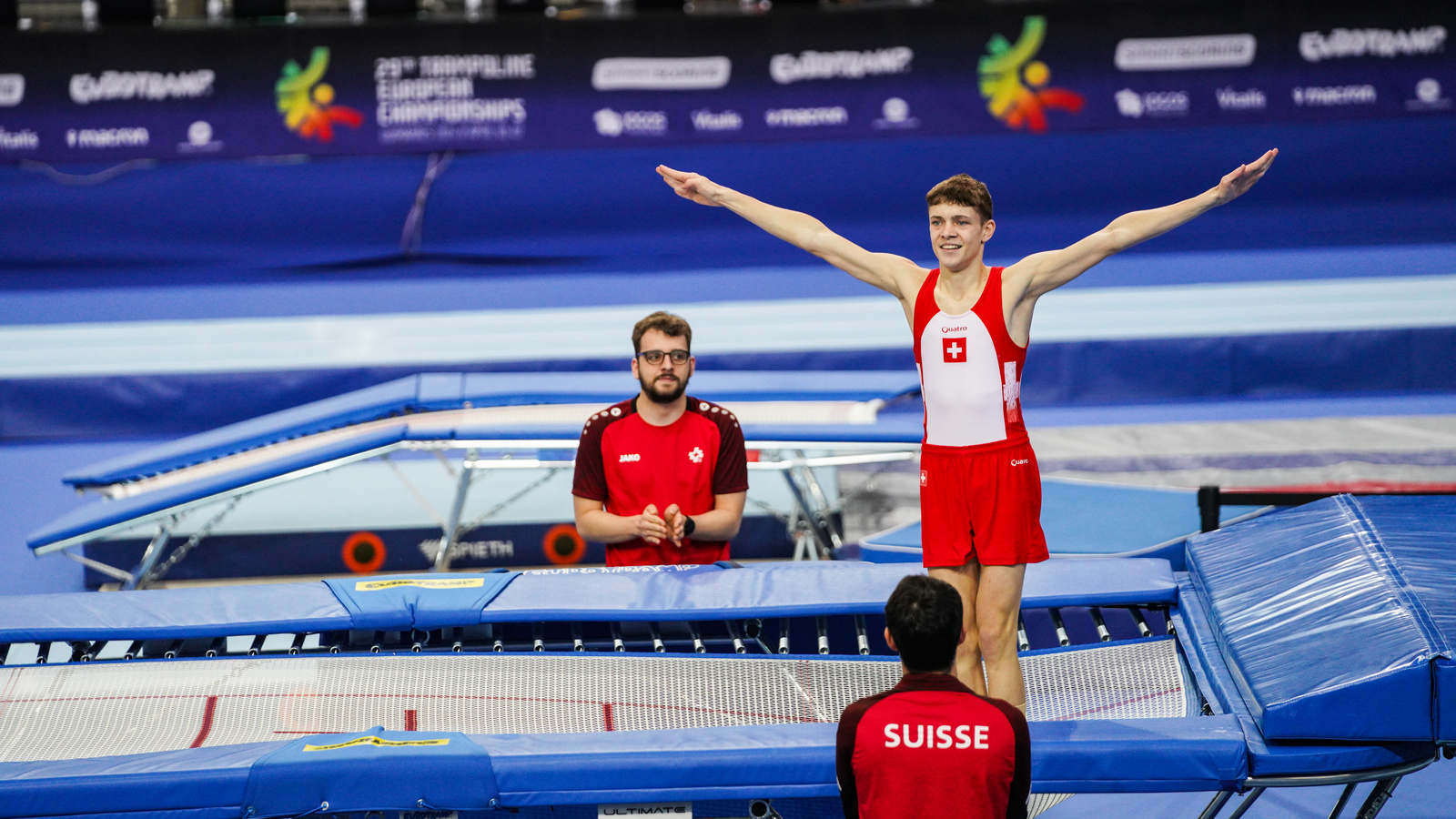 Elia Locher: Schweizer Trampolin-Turner 
vor seinem WM-Debüt in Spanien