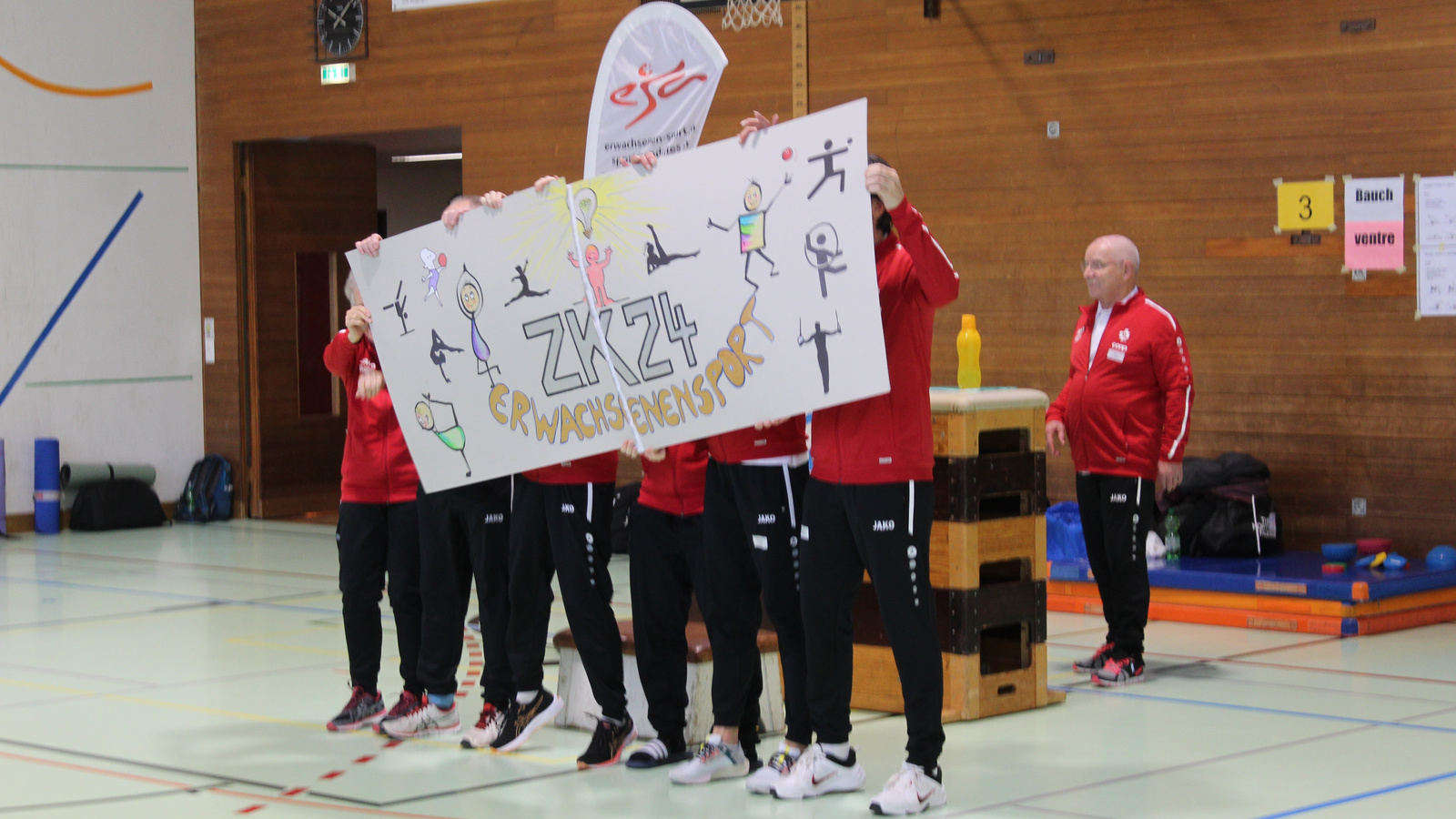 Premieren und eine Dernière