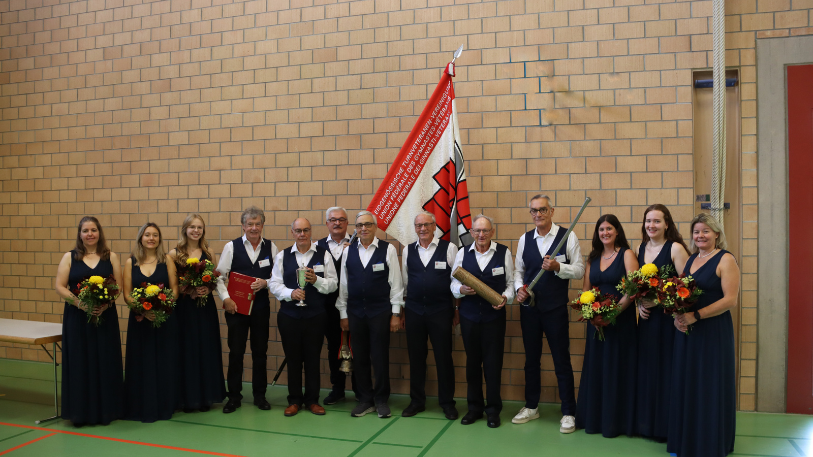 Die Eidgenössische Turnveteranenvereinigung zu Gast in Däniken