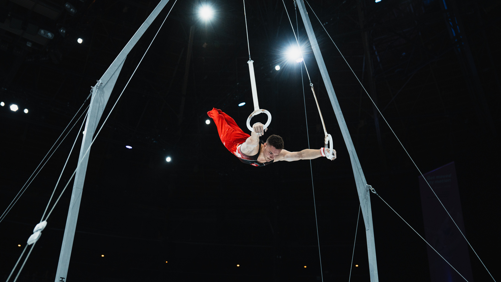 Noe Seifert sensationeller 8. im WM-Mehrkampf – Florian Langenegger auf Rang 14