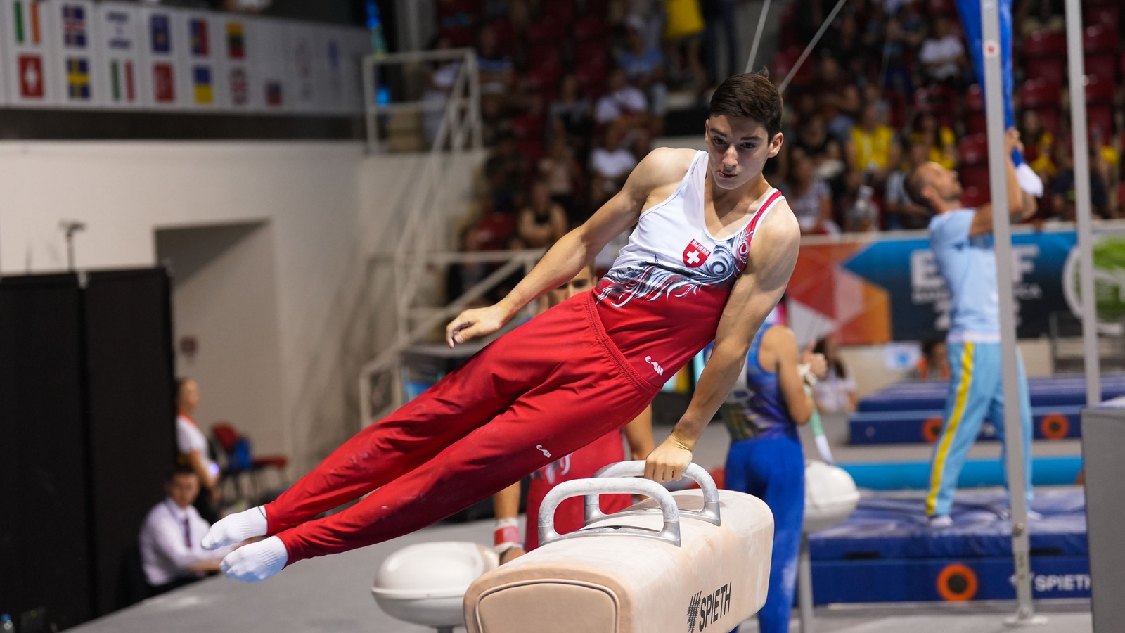 Zwei vierte Ränge für Giubellini