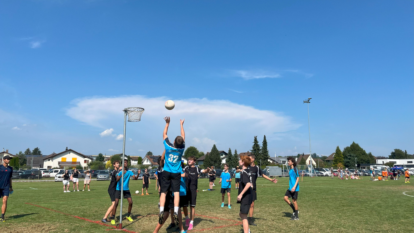Schweizer Nachwuchstitel im Korbball gehen an Grindel, Menznau und Täuffelen